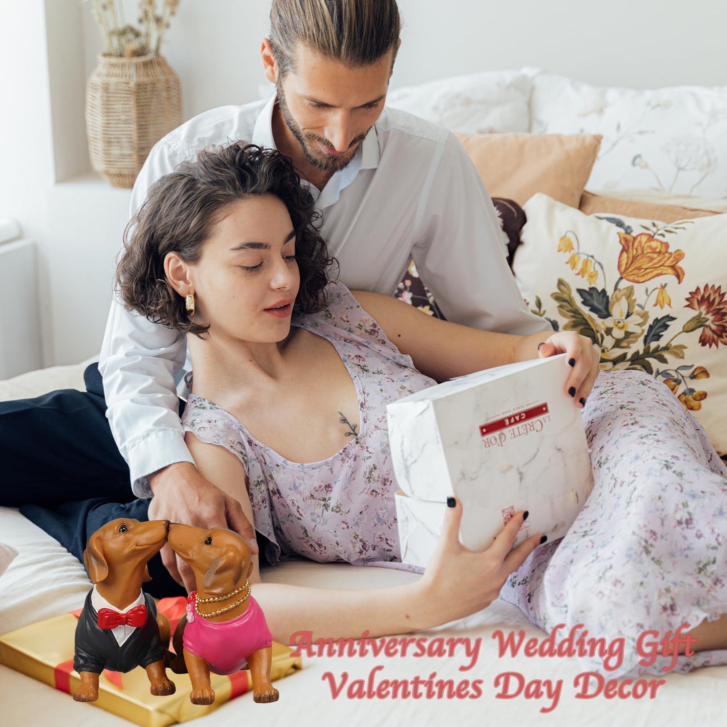 Guichifun Valentines Day Decor Couple Gifts - Kissing Dachshund Dog Couple Figurines 2 Piece Resin Love Statue Decor Valentine Decorations Anniversary for Husband Wife Gifts 8.5 X 2.5 X 5 Inch The Dachshund Zone