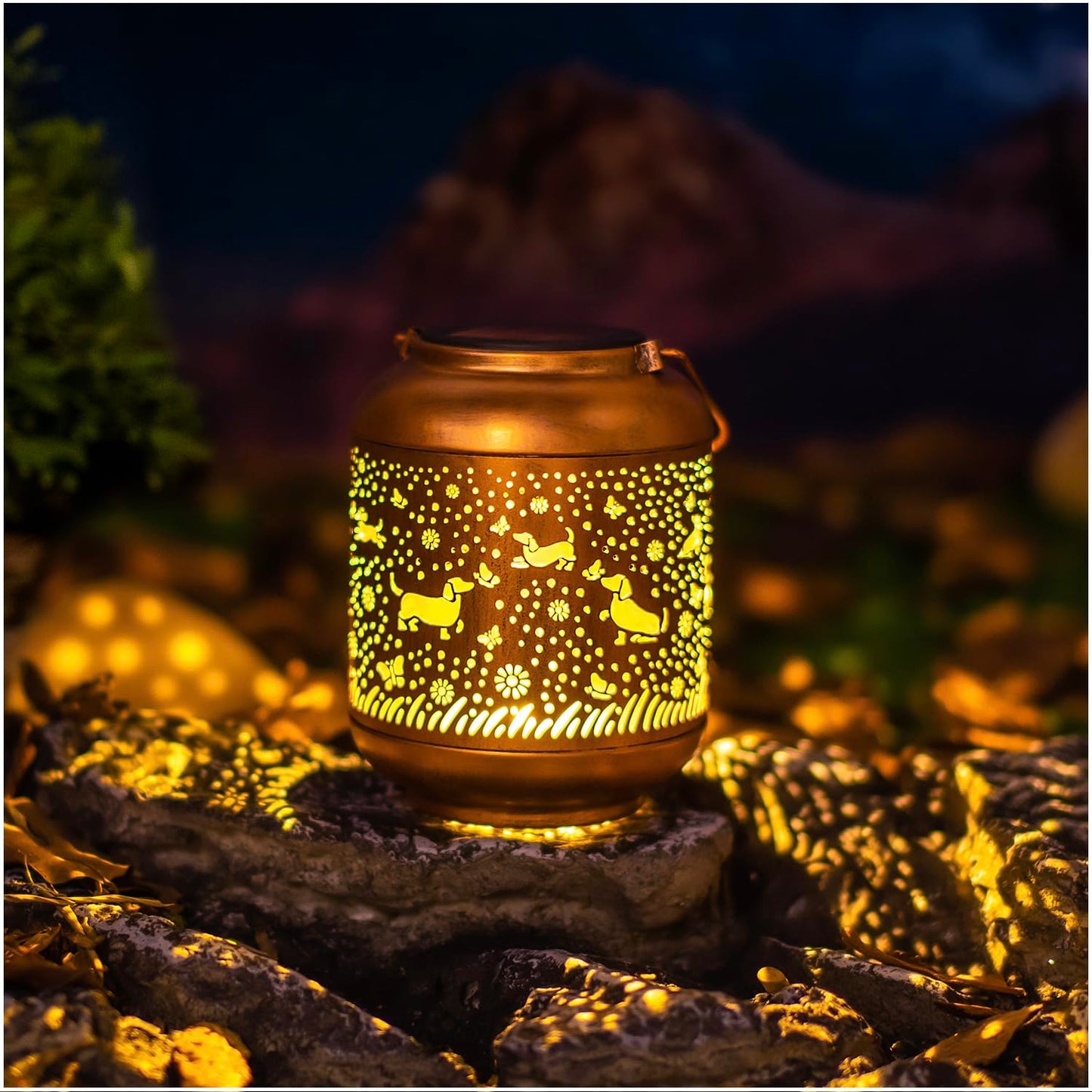 Dachshund Dog Solar Lanterns Outdoor Waterproof Hanging Solar Lights Dog Gifts for Women/Men/Dachshund Dog Lovers Gifts Metal Decorative LED Lanterns for Garden Decor,Patio,Lawn,Pathway,Yard The Dachshund Zone